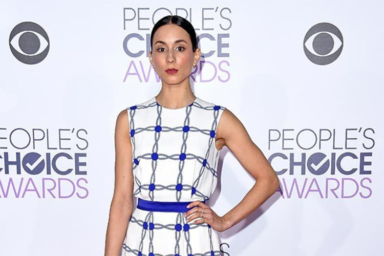 Troian Bellisario: classy and fresh at the 2016 People's Choice Awards