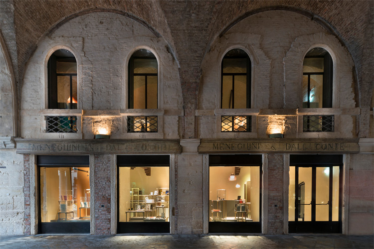 Museo del Gioiello: installed inside the iconic Palladian Basilica | Photo: Cosmo Laera